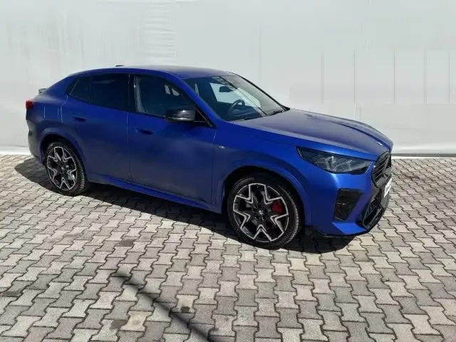 BMW X2 M35i xDrive MsportPro Frozen Portimao Blue immagine 3